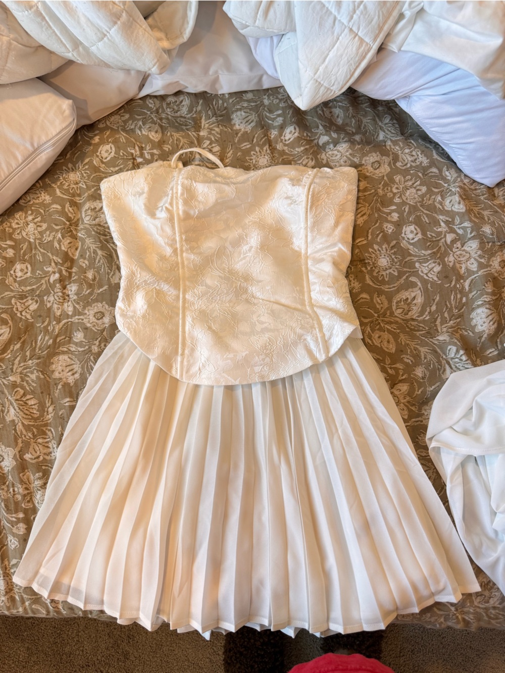 Lulu's white floral jacquard strapless dress